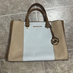 Michael Kors tote bag